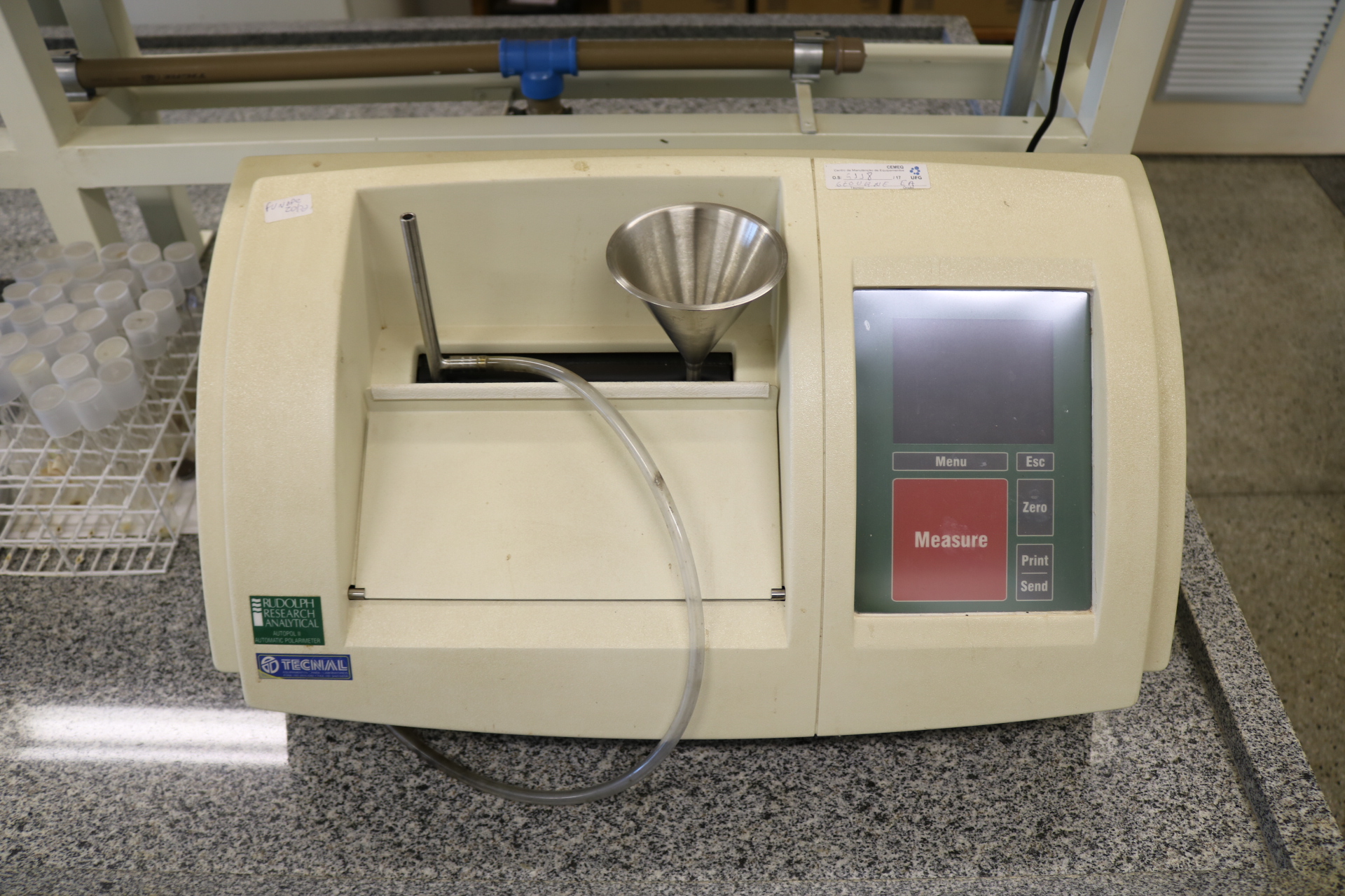 Sacar__metro_Rudolph_Autopol_II.JPG
